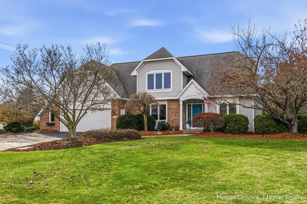 210 Bay Circle Court, Holland