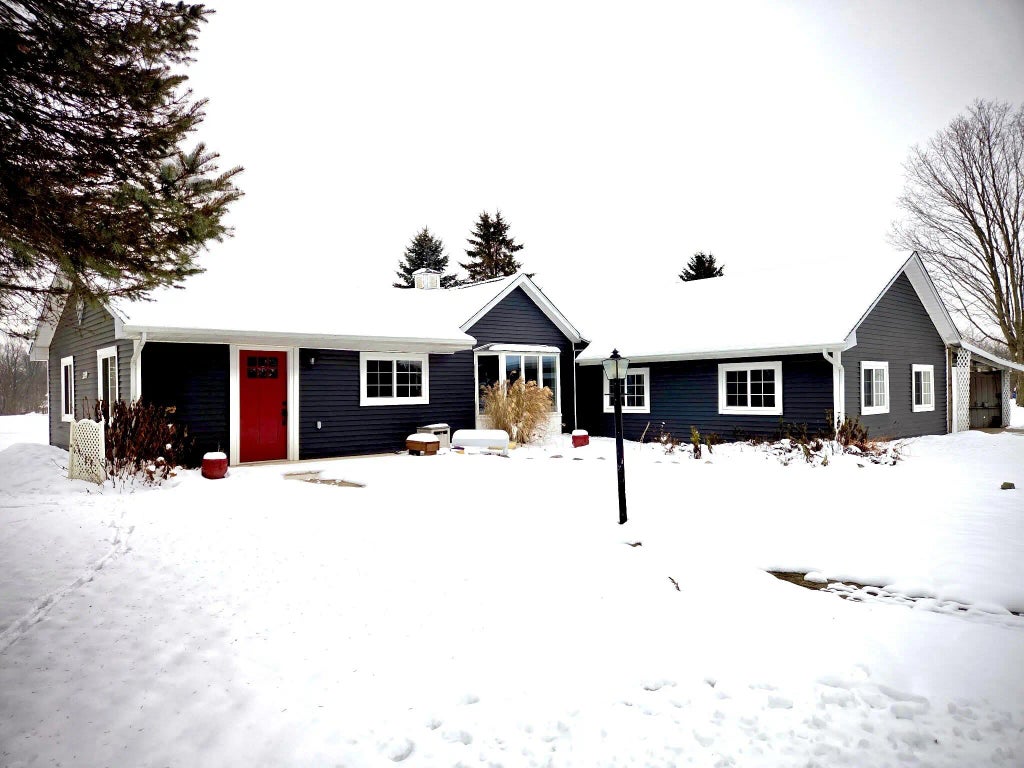 5399 Durfee Road, Eaton Rapids