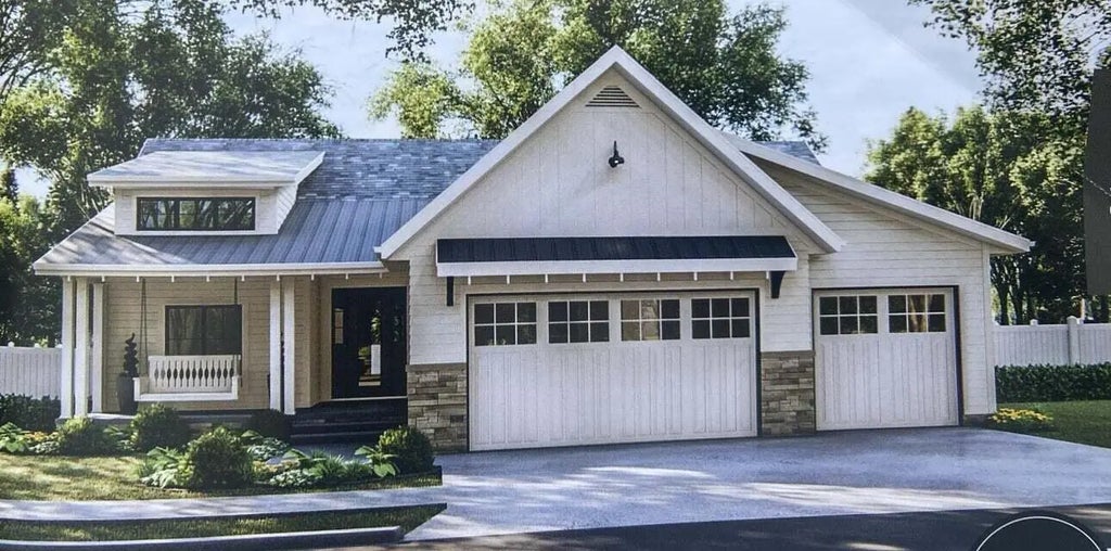 15102 Steve's Drive, Grand Haven