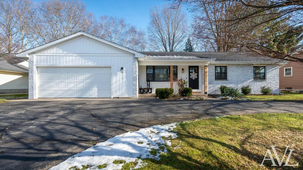 3728 Socorro Drive, Grandville