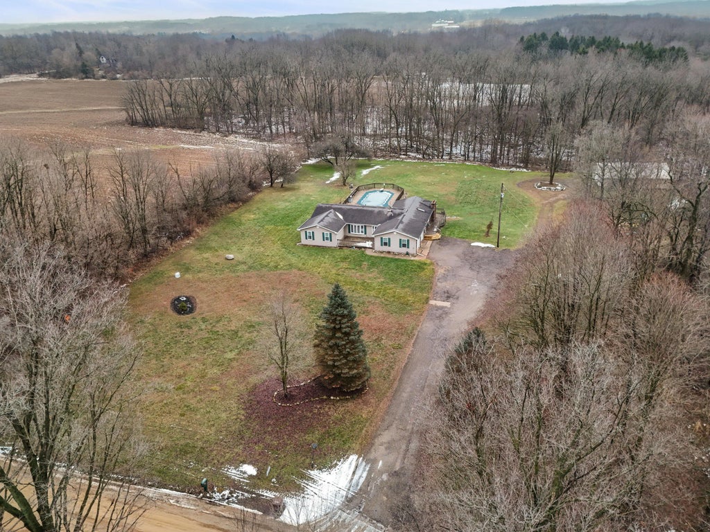 11205 Scipio Highway, Vermontville