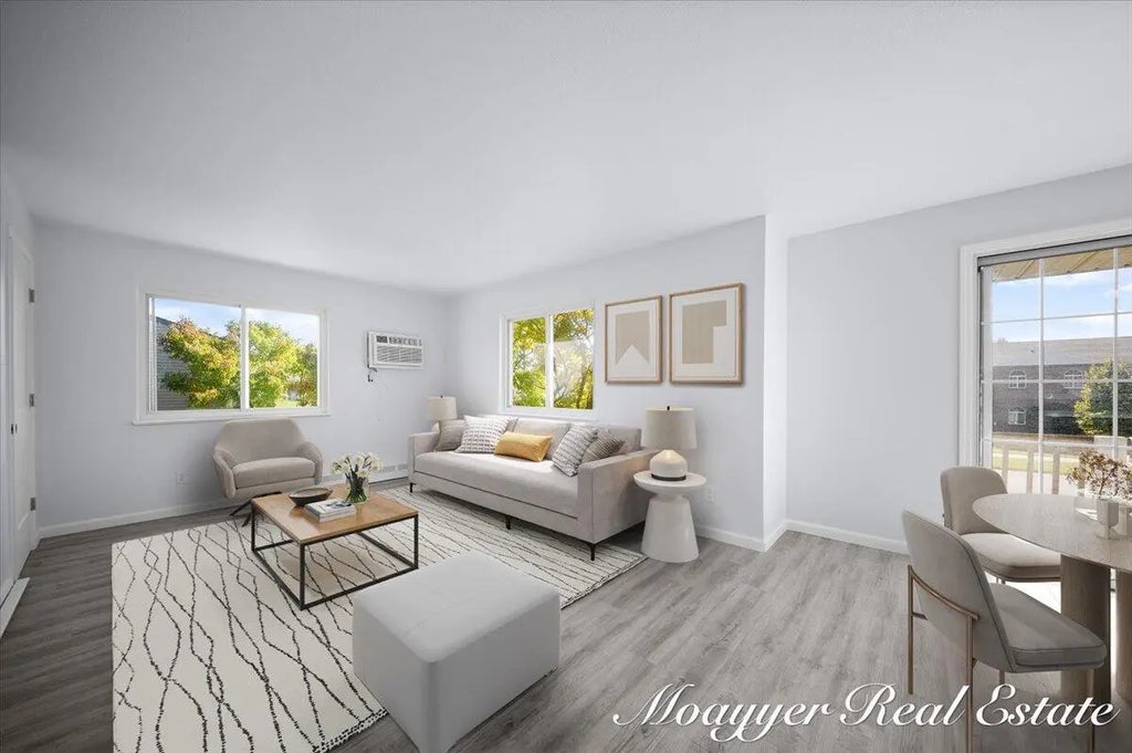 1051 Abbey Court 1, Holland