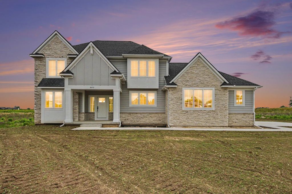 8670 Bosque Drive, Caledonia