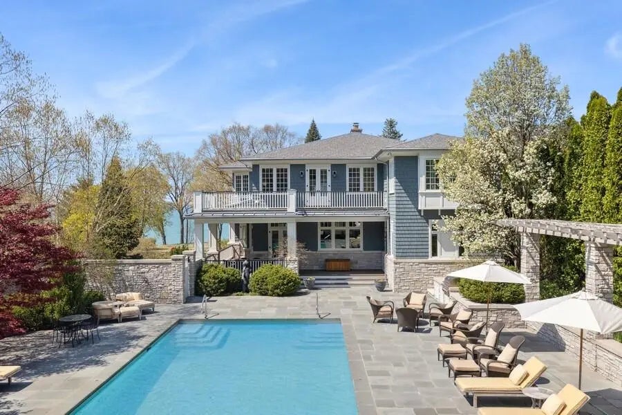 49106 Sun Valley Falls Boulevard, New Buffalo