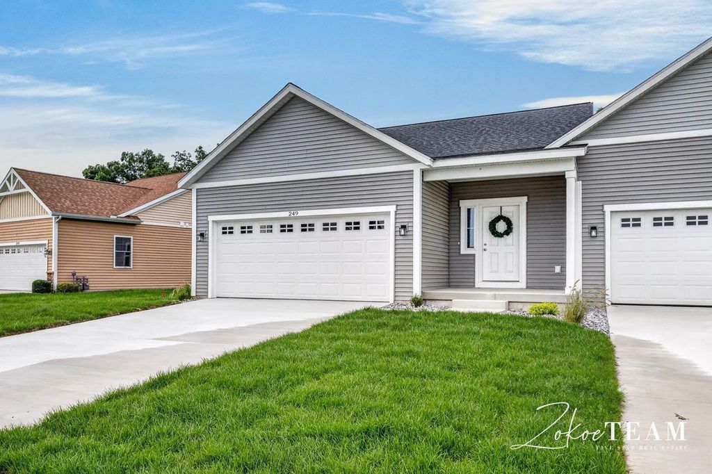 251 Hazelnut Drive, Coopersville