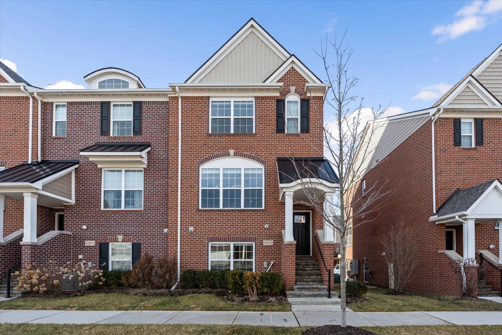 47675 Alden Terrace, Northville