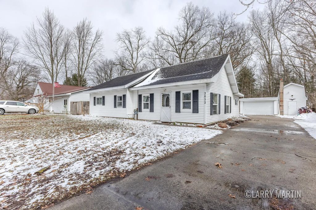 2052 Woodward Street, Muskegon