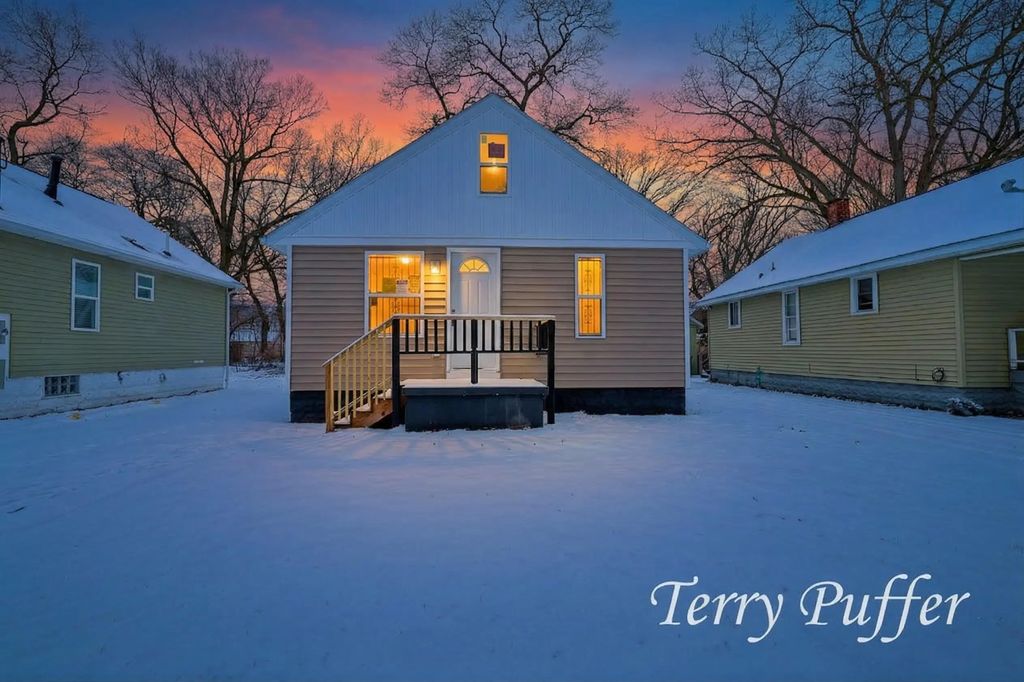3025 Waalkes Street, Muskegon