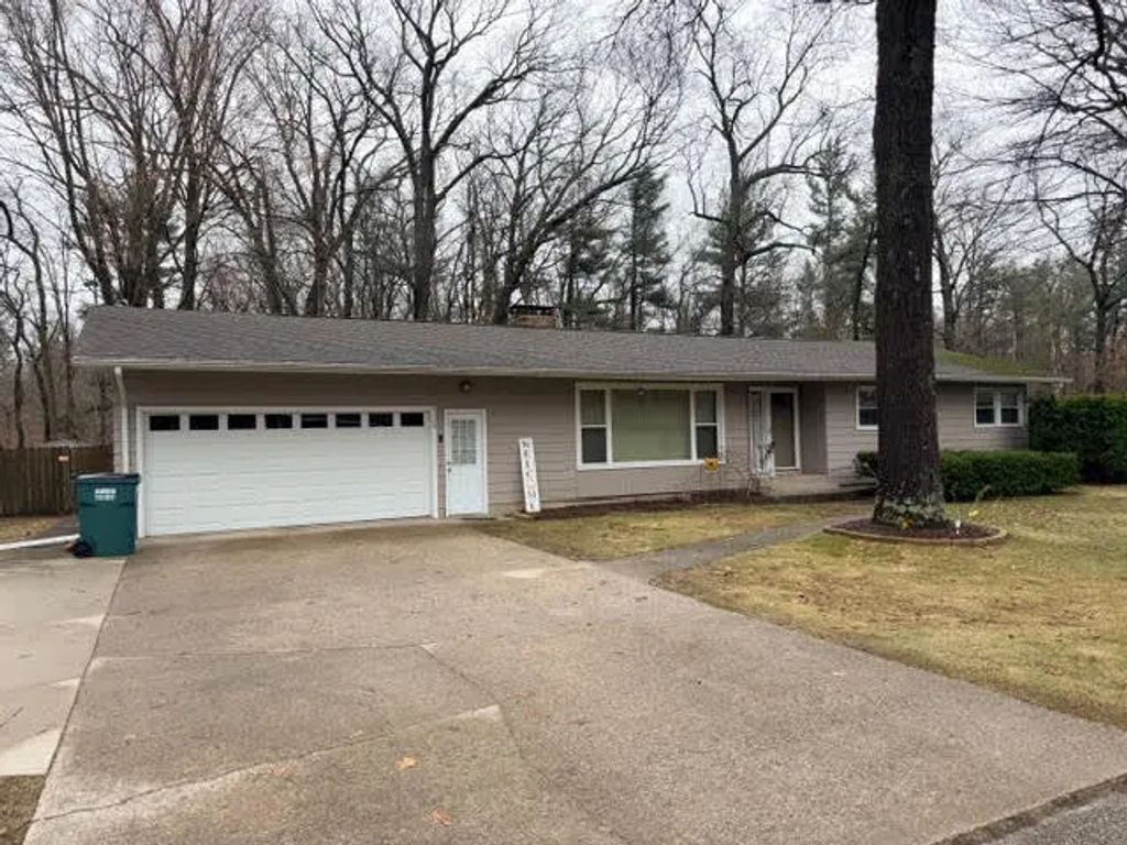 1520 Havenga Street, Muskegon