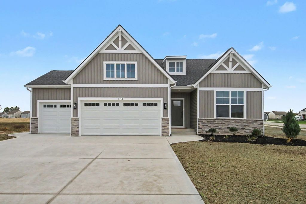 5796 Hay Wagon Road 15, Kentwood