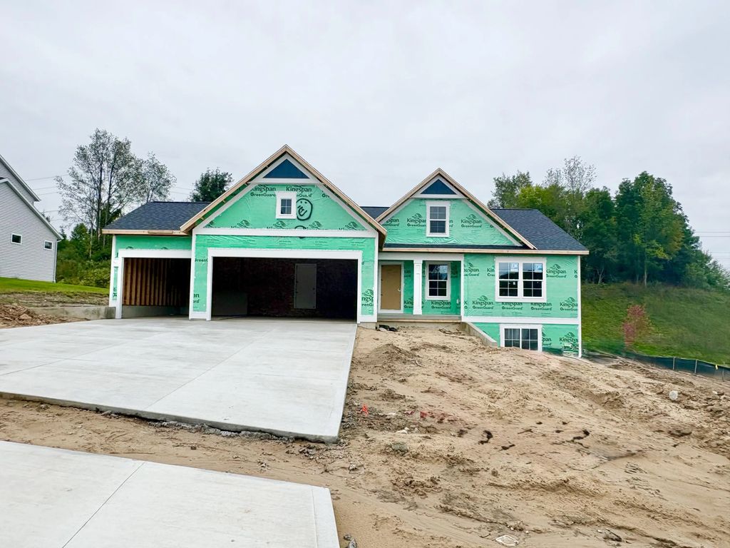 5925 Valley Point Drive, Caledonia