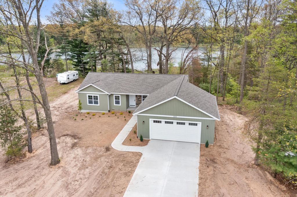 12165 Pine Meadows Drive, Wayland