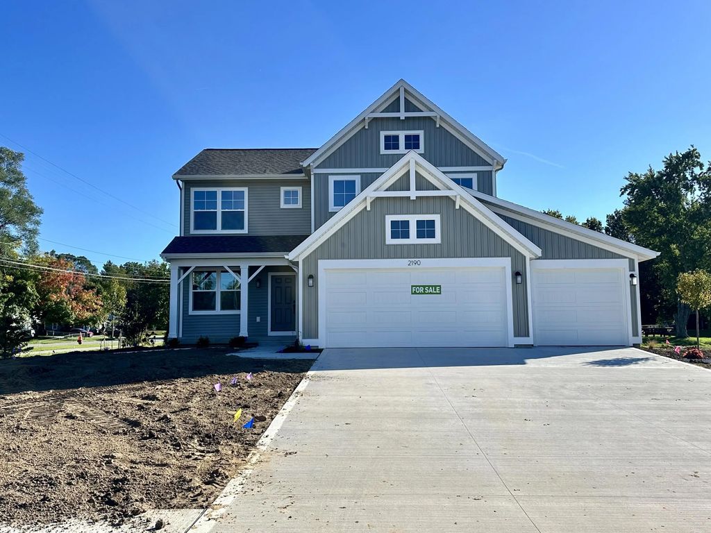 2190 Emerald Shore Circle, Grand Rapids