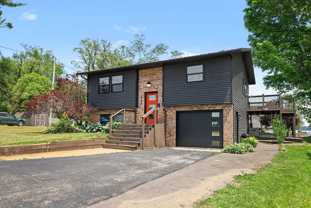 2865 S Patterson Road, Wayland