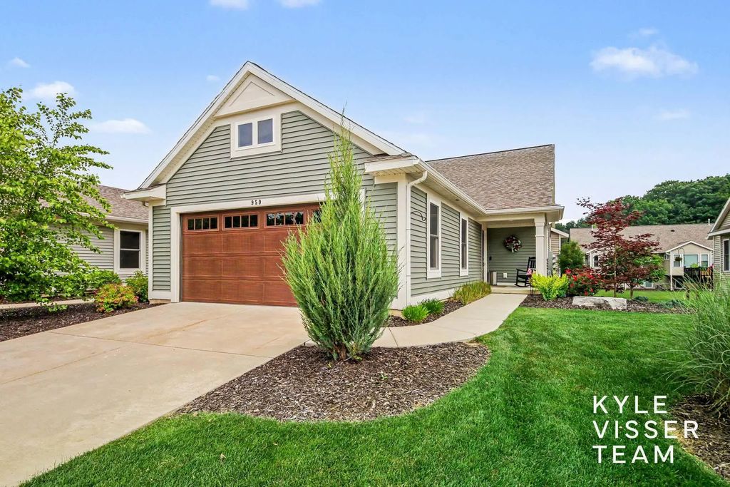 959 Harper Woods Drive, Byron Center