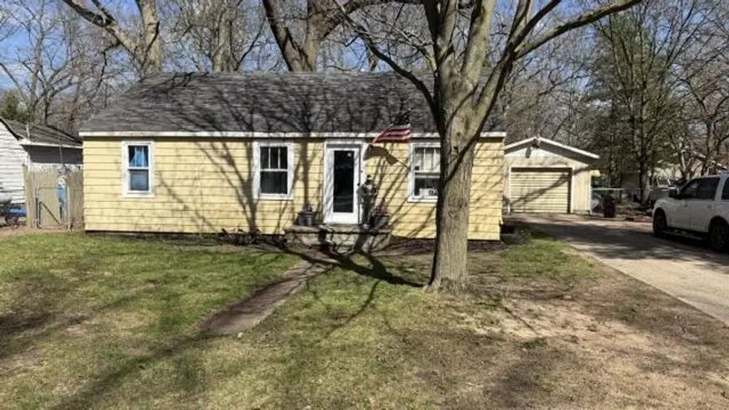 2970 Valley Street, Norton Shores