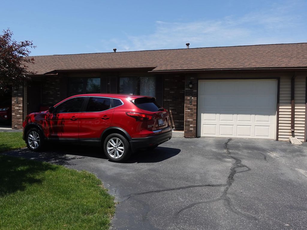 2931 Porter Court, Grandville