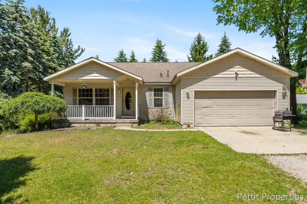 2481 Bauer Road, Jenison
