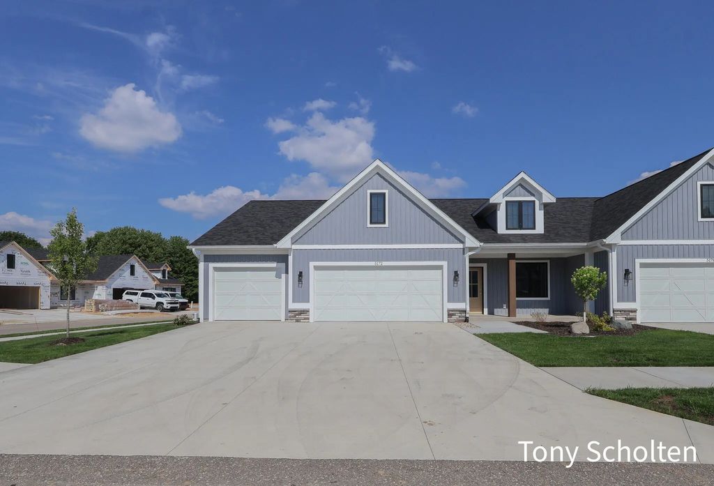 6315 Blendon Woods Drive 43, Hudsonville