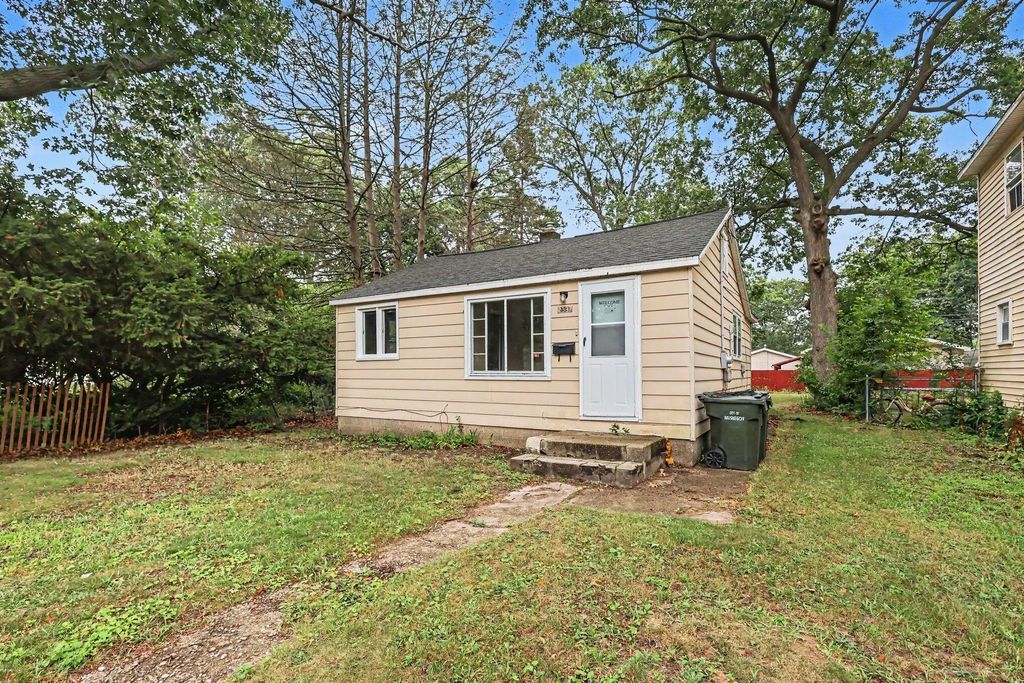 2337 Philo Avenue, Muskegon