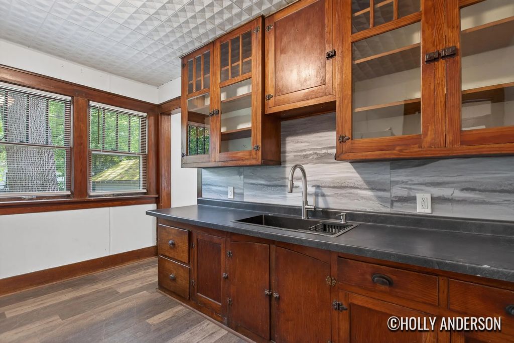 3012 9th Street, Muskegon