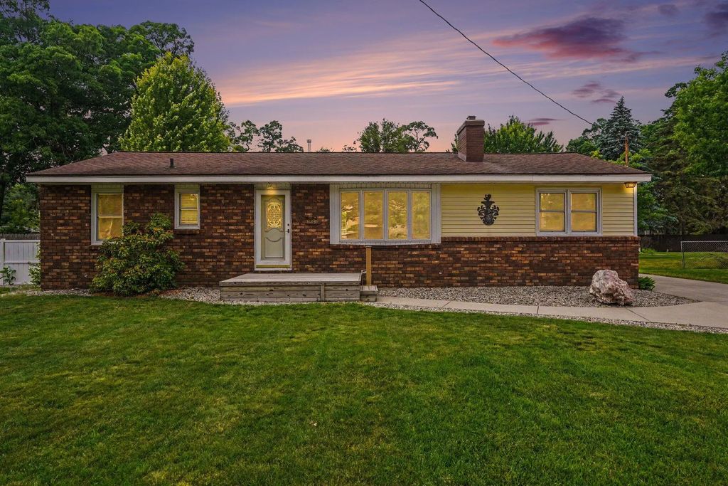 1605 Hansen Street, Muskegon