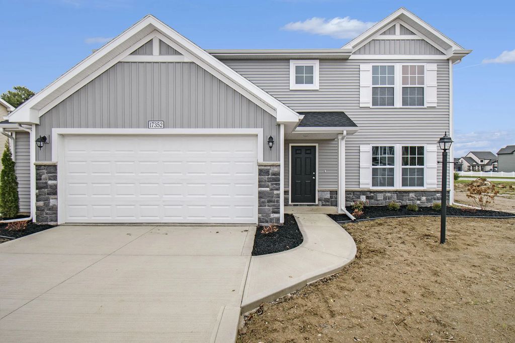 7068 Pileated Drive, Caledonia