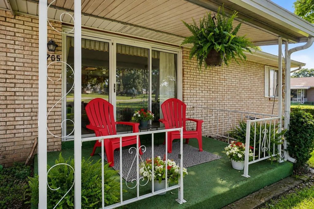5705 Leisure South Drive, Grand Rapids