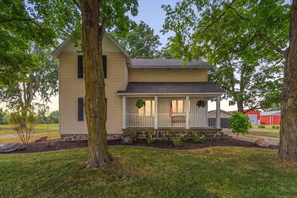 4548 Bauer Road, Hudsonville