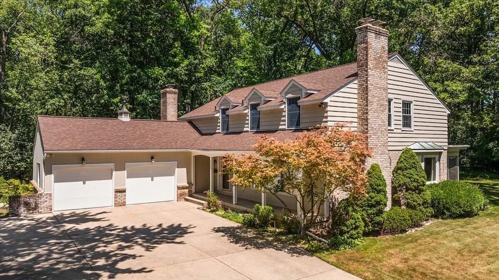 1354 Cornell Avenue, Grand Rapids