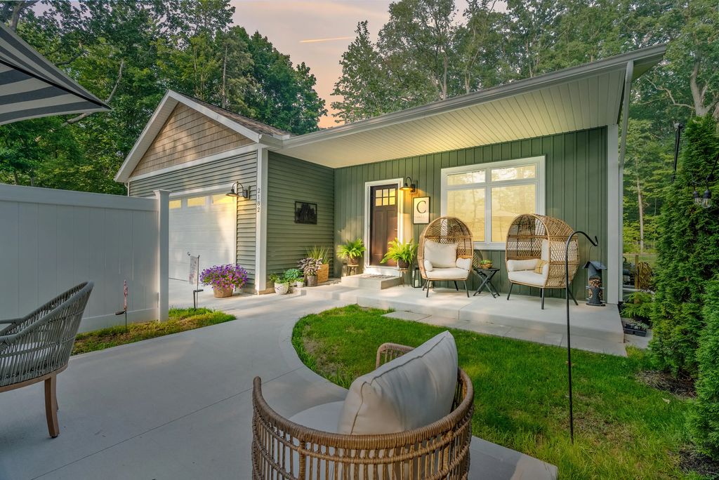 2182 N Getty Street, Muskegon