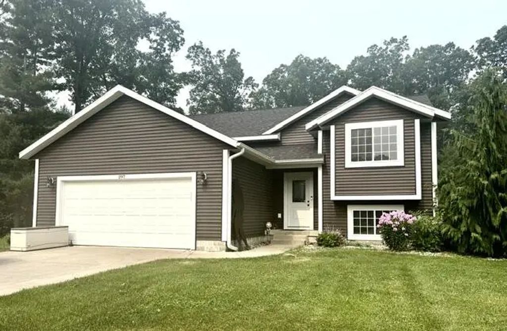 297 Jayden Drive, Muskegon