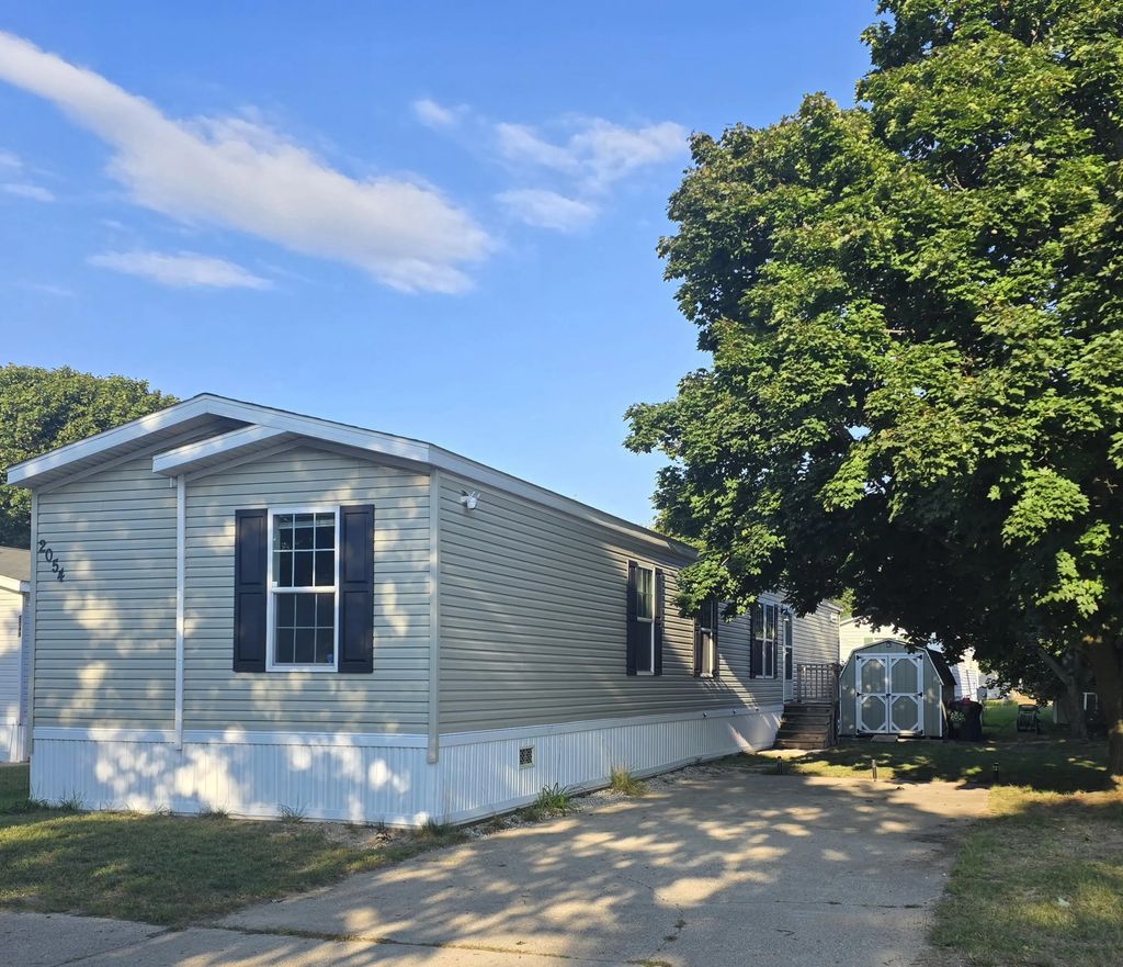 2054 Ironwood E Court, Muskegon