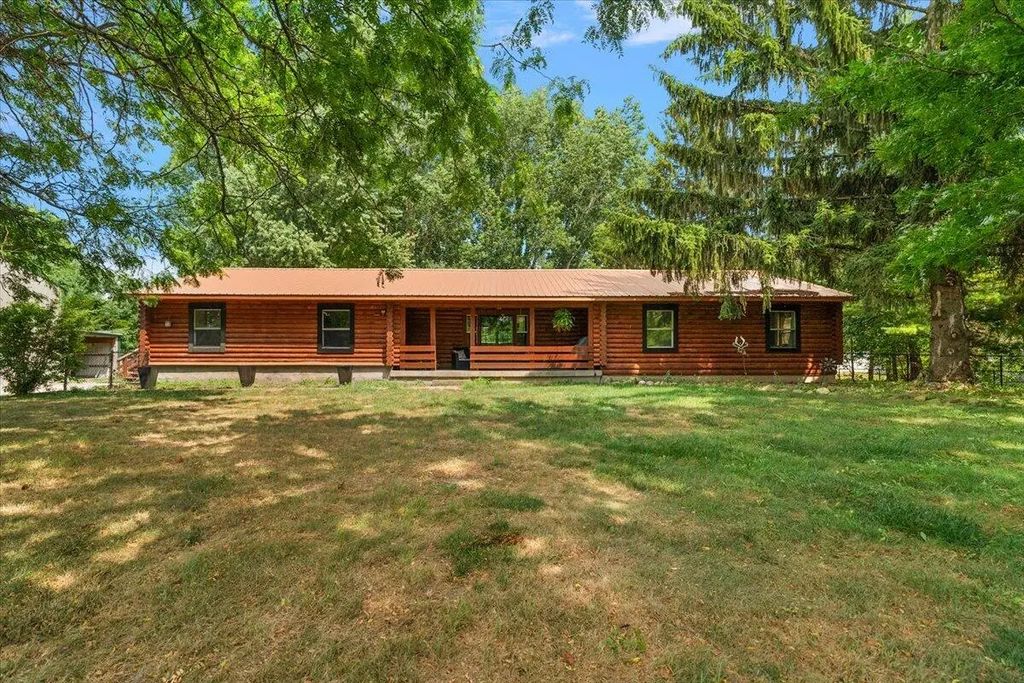 4613 34th Street, Zeeland