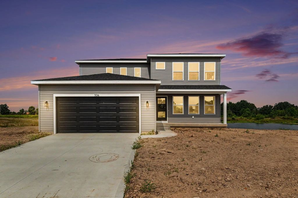 326 Blue Ash Lane, Coopersville