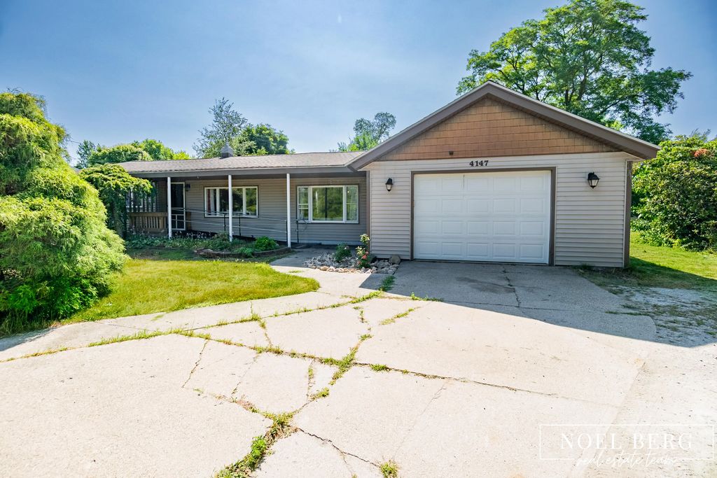 4147 S Brooks Road, Muskegon