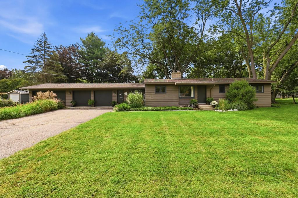 7284 Grachen Drive, Grand Rapids