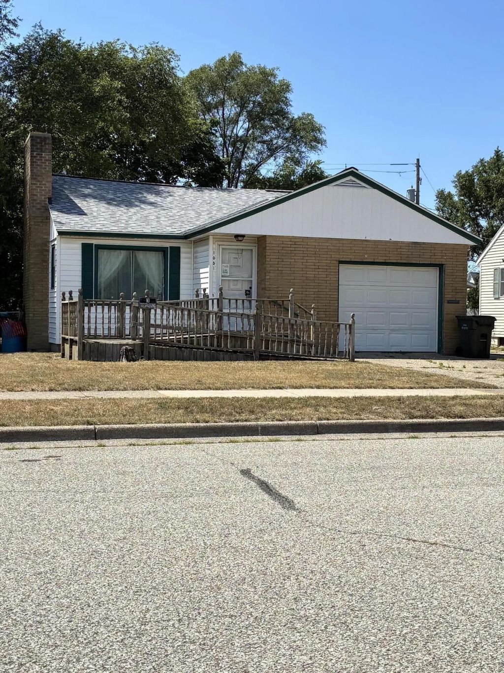 1051 Roberts Street, Muskegon