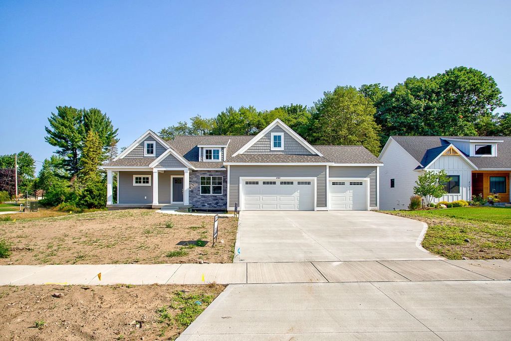 4767 Lexem Drive, Hudsonville