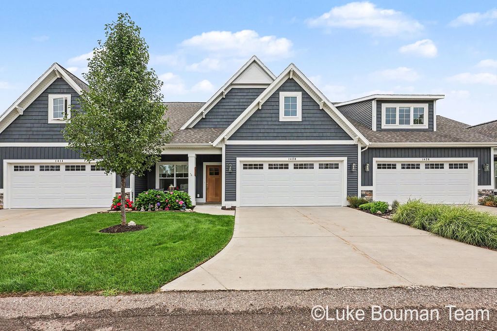 1420 Eagle Shore Court, Hudsonville