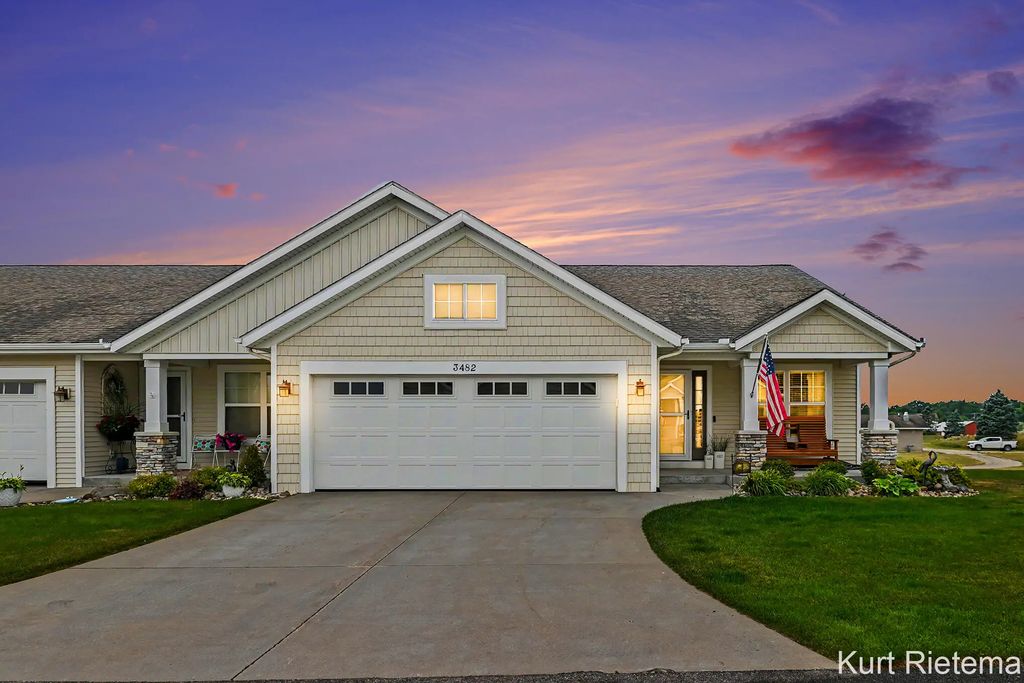 3482 S Riverwalk Drive, Hamilton