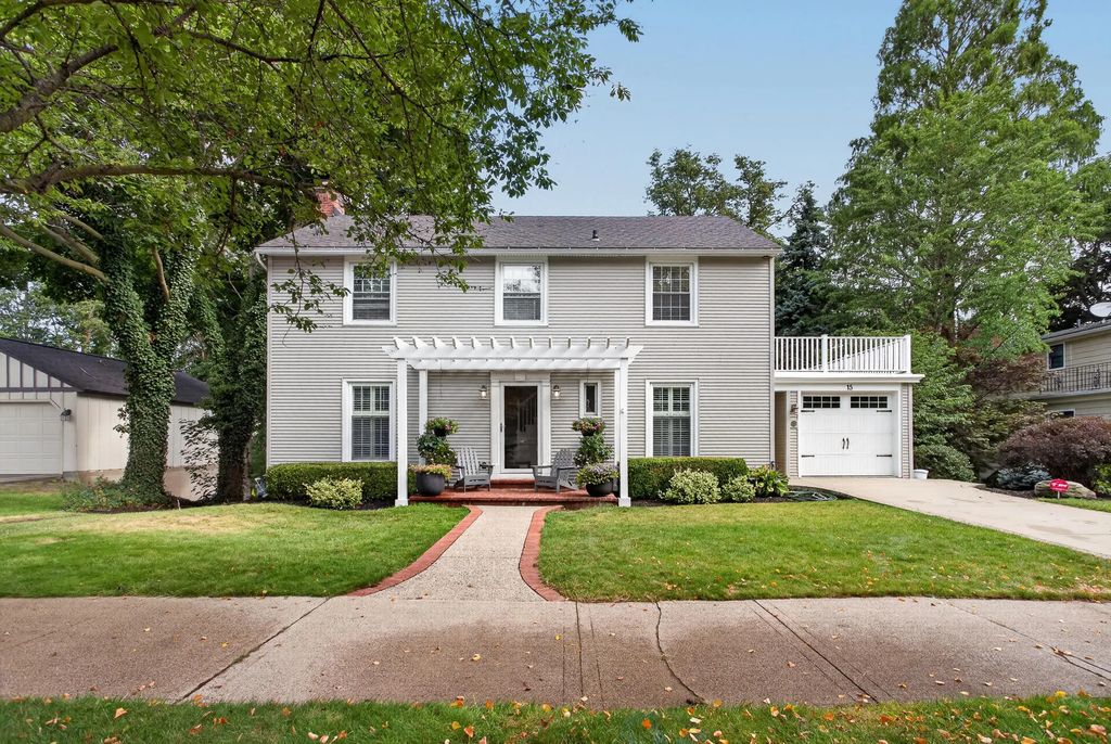 15 W 25th Street, Holland