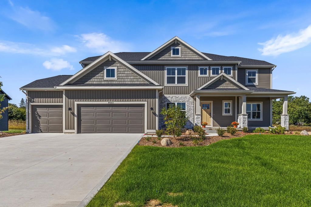 8063 Erie Drive, Byron Center
