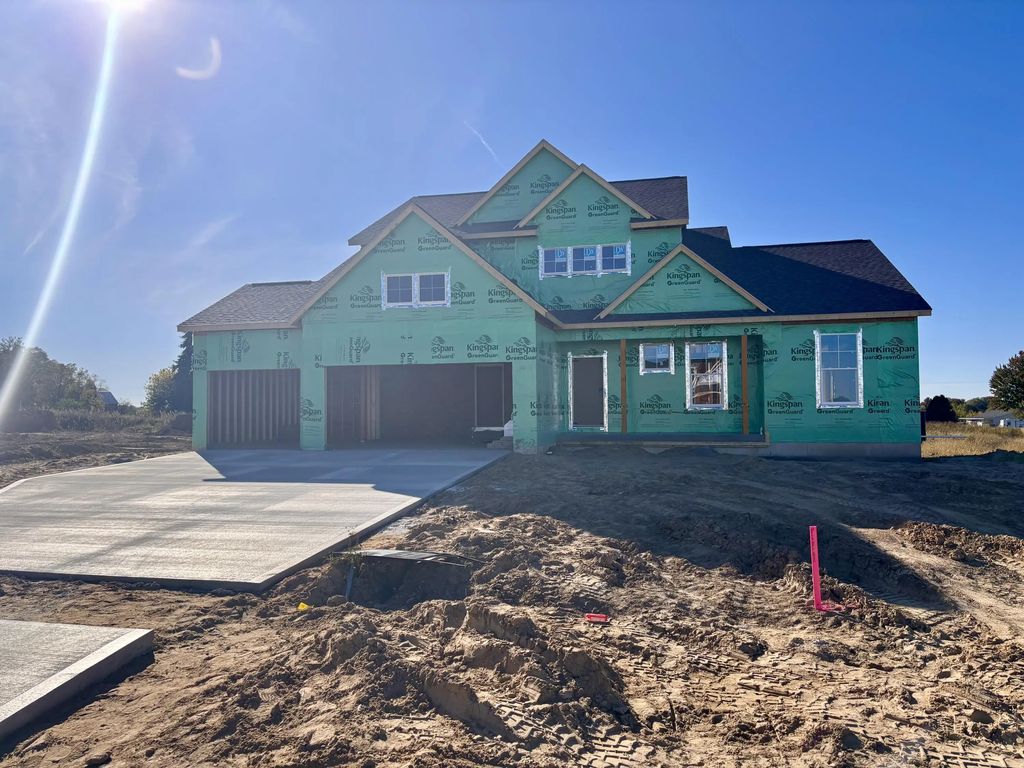 8079 Erie Drive, Byron Center