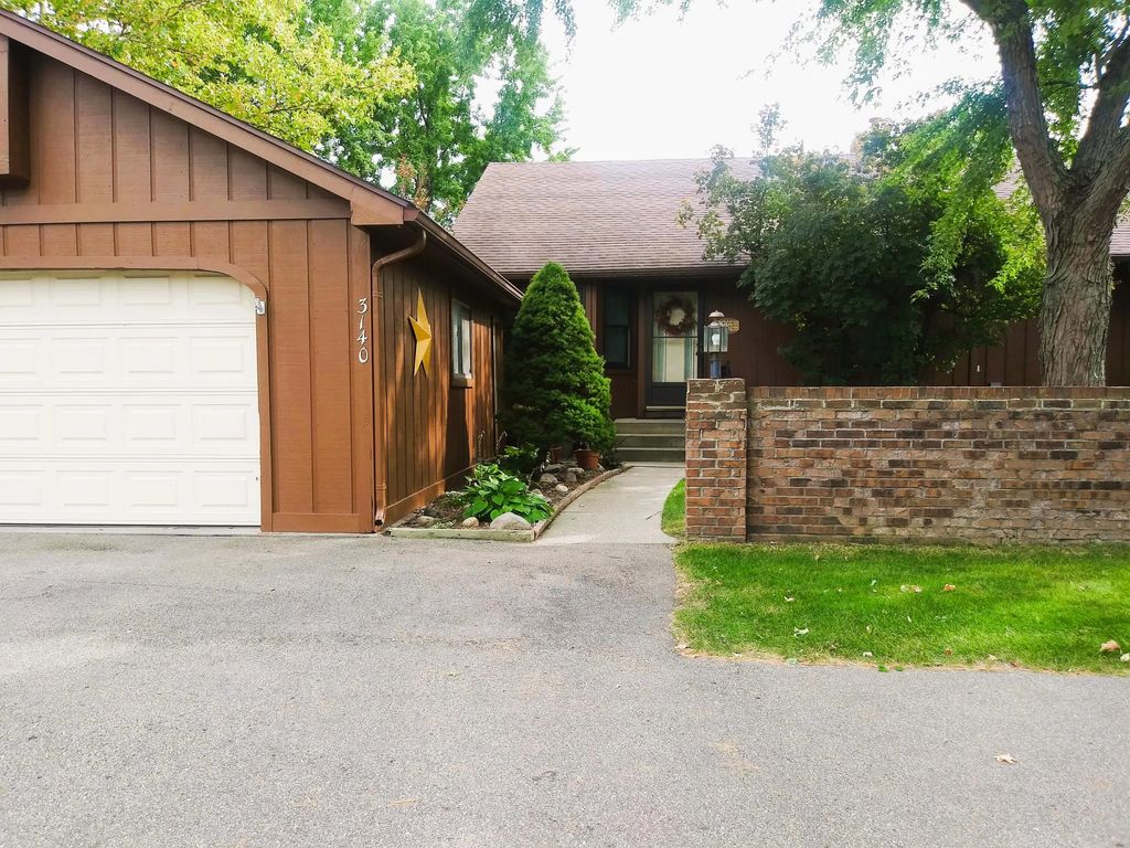 3140 Old Kent Road, Kentwood