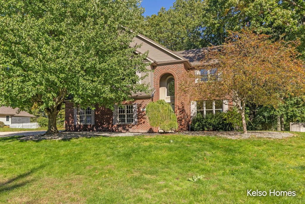 2474 Candlestick Avenue, Grand Rapids