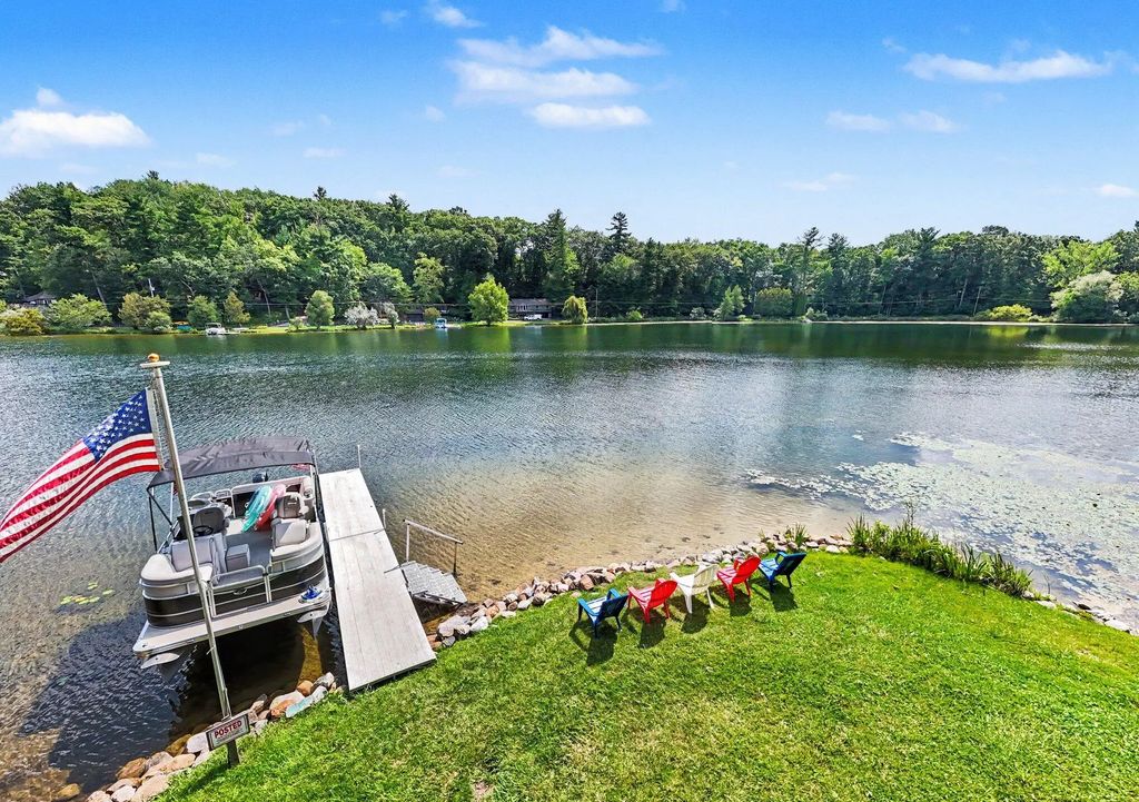 10109 Hathaway Drive, Greenville