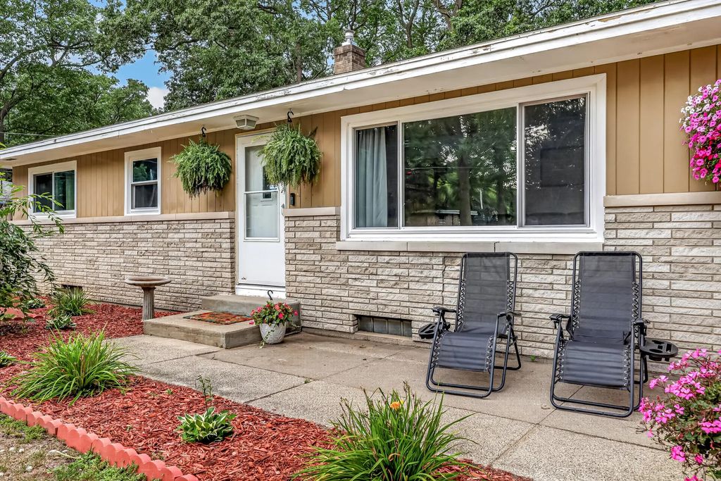 1235 Sumac Street, Muskegon