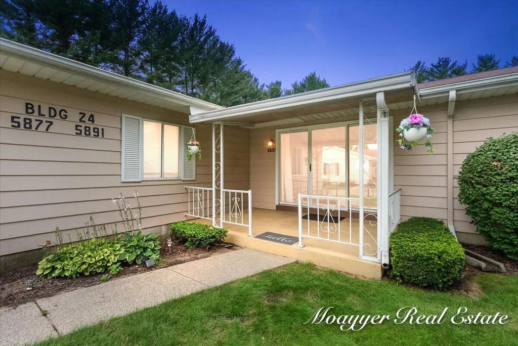 5891 Leisure S Drive, Grand Rapids