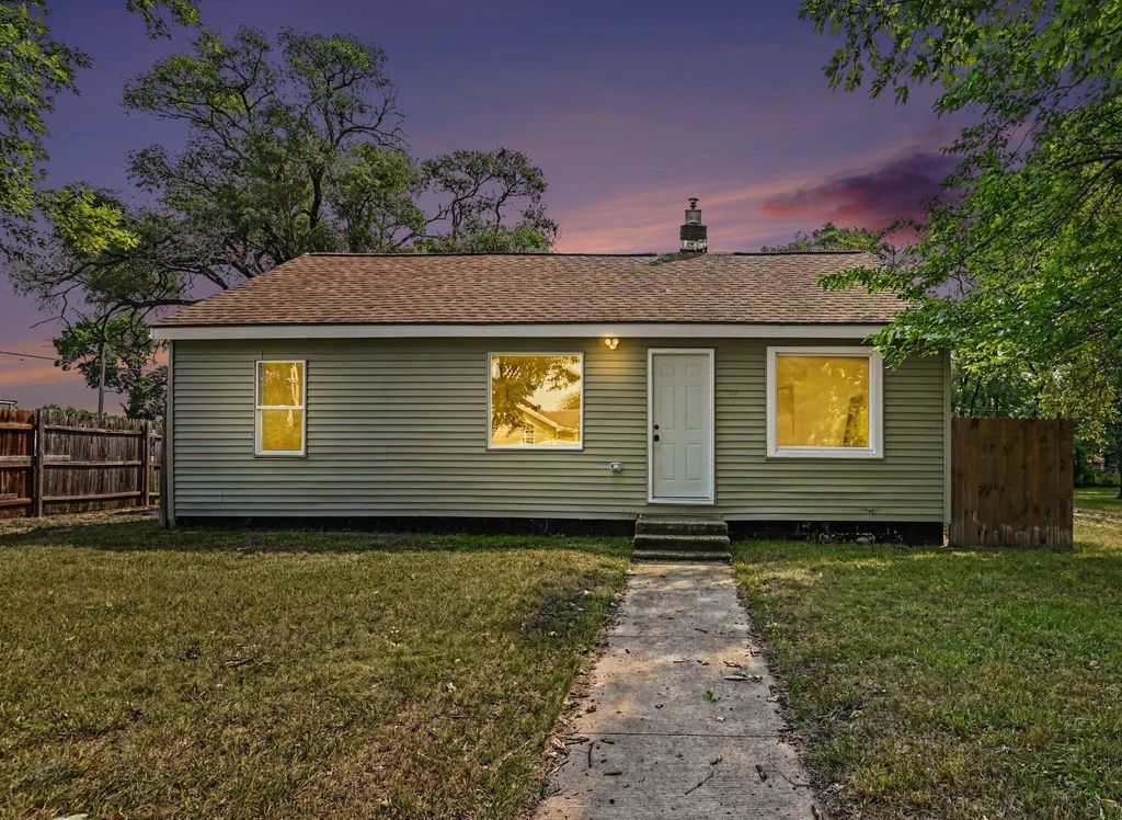 2304 Dyson Street, Muskegon Heights